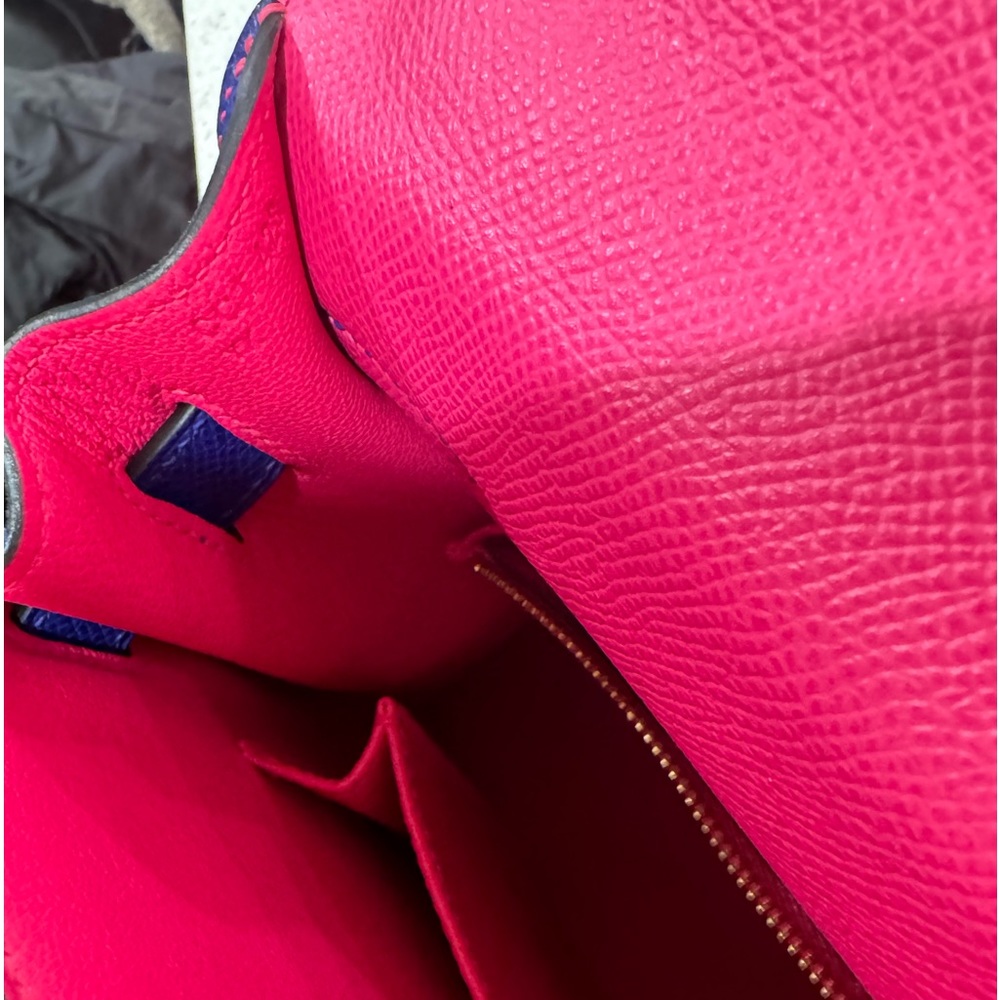 🏆💐HOST PICK💐🏆🩷💙Hermès Kelly 28 Epsom Leather Bag With Gold Hardware🩷💙 - Picture 15 of 17